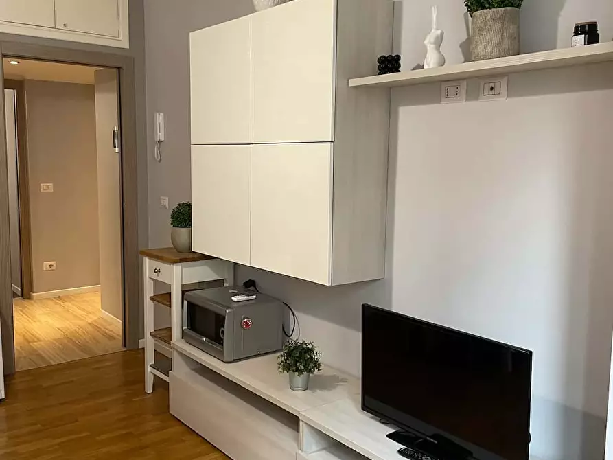 Immagine 5 di Appartamento in affitto  in Via Domenico Scarlatti31 a Milano