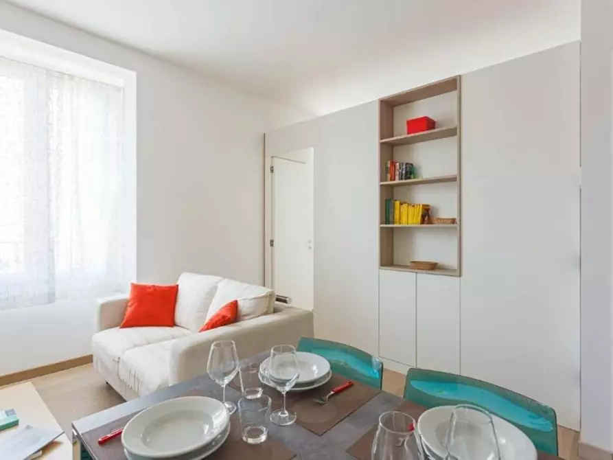 Immagine 12 di Appartamento in affitto  in Via Carlo Farini82 a Milano
