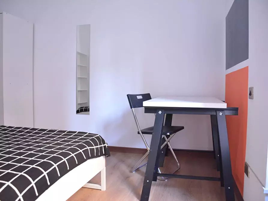 Immagine 3 di Camera in affitto  in Via Tigellio20 a Cagliari