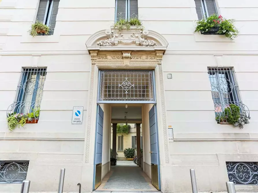 Immagine 20 di Appartamento in affitto  in Via Pietro Calvi11 a Milano