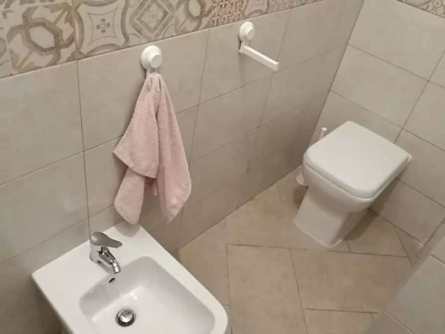 Immagine 5 di Appartamento in affitto  in Via Rosario Gregorio a Palermo