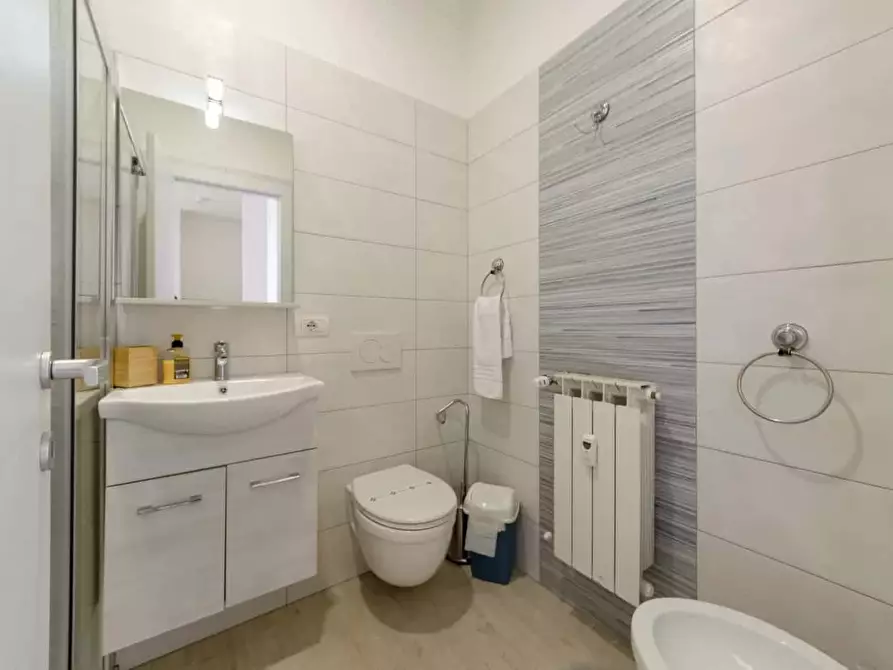 Immagine 26 di Appartamento in affitto  in Viale Privato dei Lauri12 a Rapallo