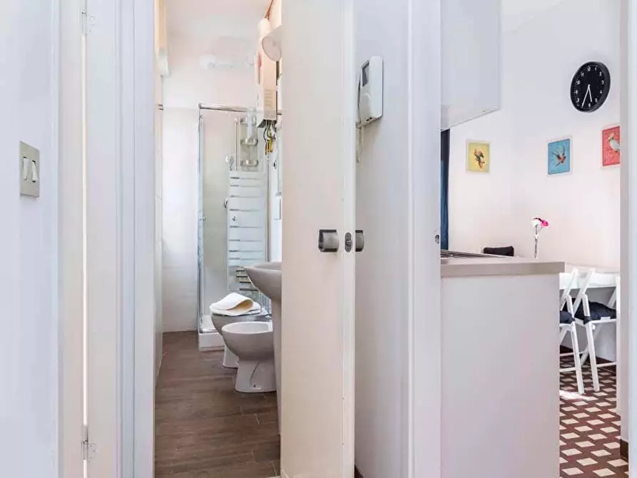 Immagine 29 di Camera in affitto  in Via Giuseppe Frua16 a Milano