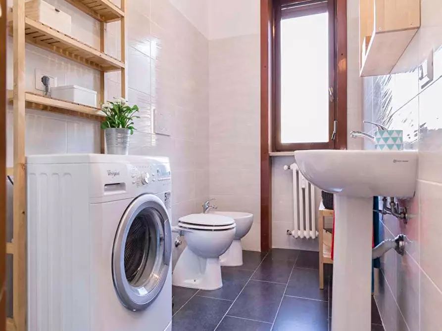 Immagine 19 di Camera in affitto  in via Rosa Vergani Marelli2 a Milano