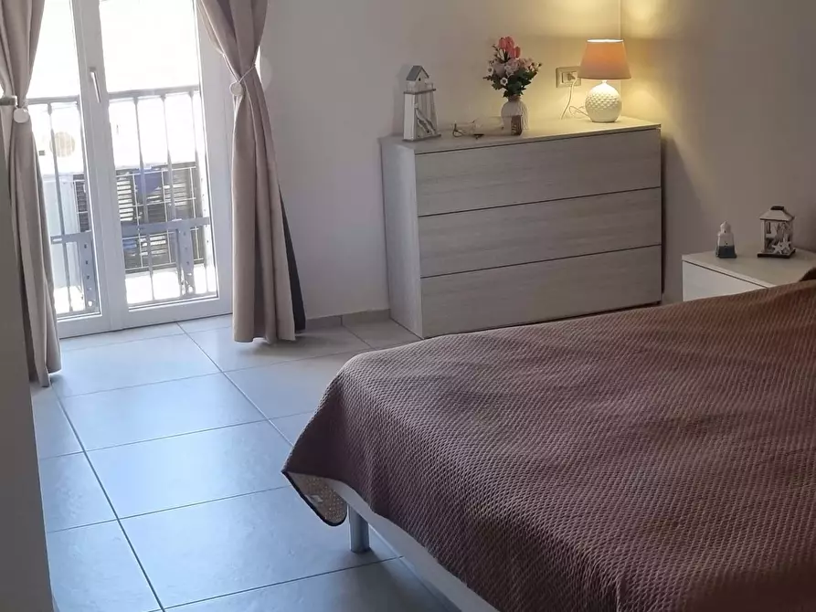 Immagine 3 di Camera in affitto  in Via dei Tribunali268 a Napoli