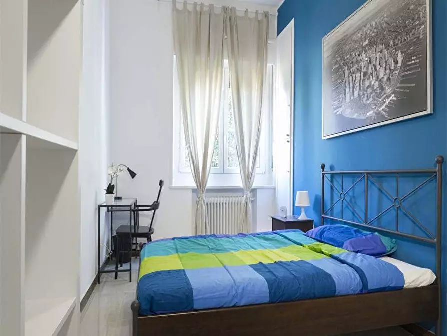 Immagine 2 di Camera in affitto  in Via Riccardo Arnò10 a Milano