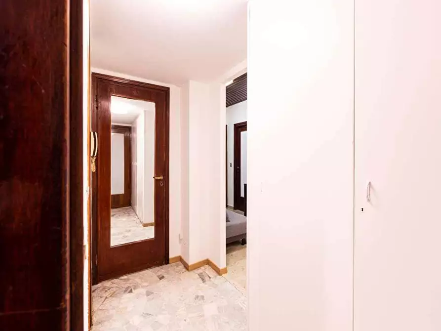 Immagine 23 di Camera in affitto  in Via Giovanni Cagliero19 a Milano