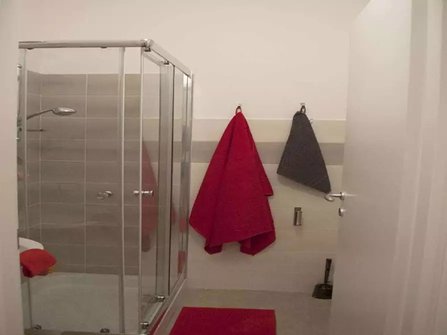 Immagine 35 di Camera in affitto  in Viale Tunisia13 a Milano