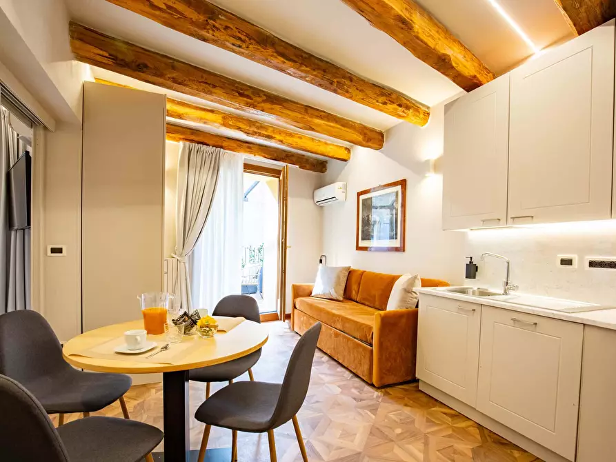 Immagine 9 di Appartamento in affitto  in Via de' Falegnami16 a Bologna