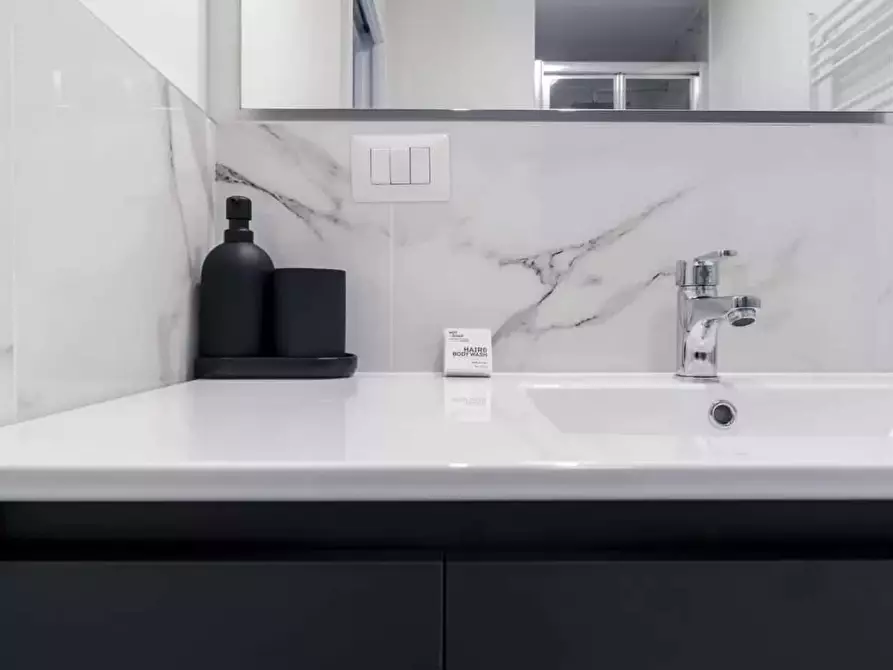 Immagine 20 di Appartamento in affitto  in Via Vetere10 a Milano