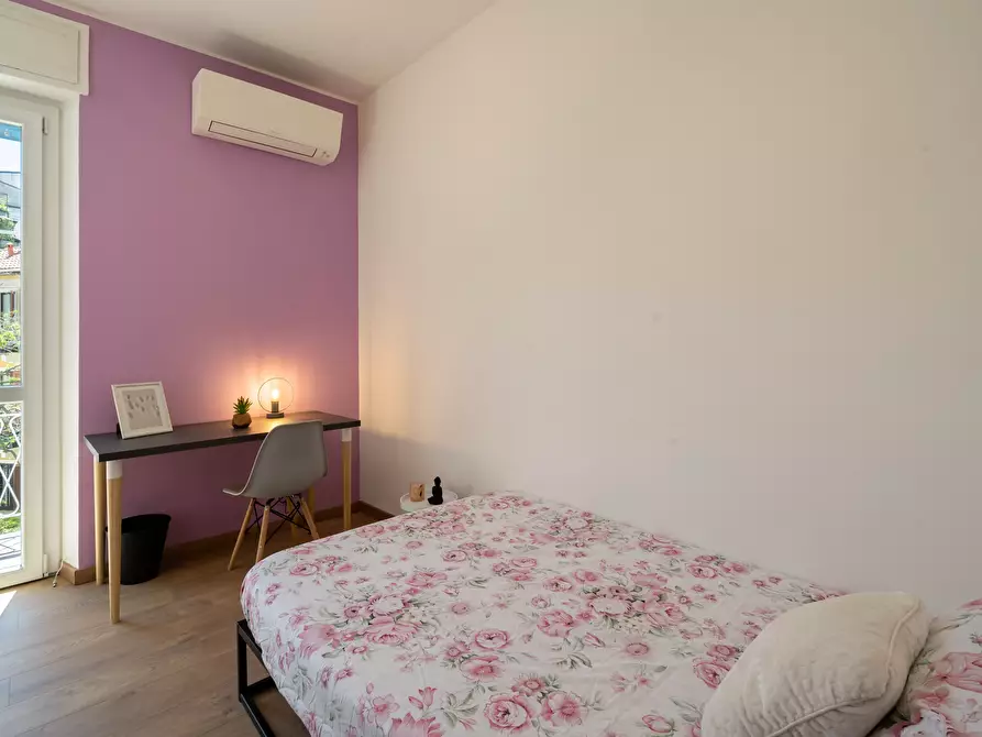 Immagine 2 di Camera in affitto  in Viale Gran Sasso10 a Milano