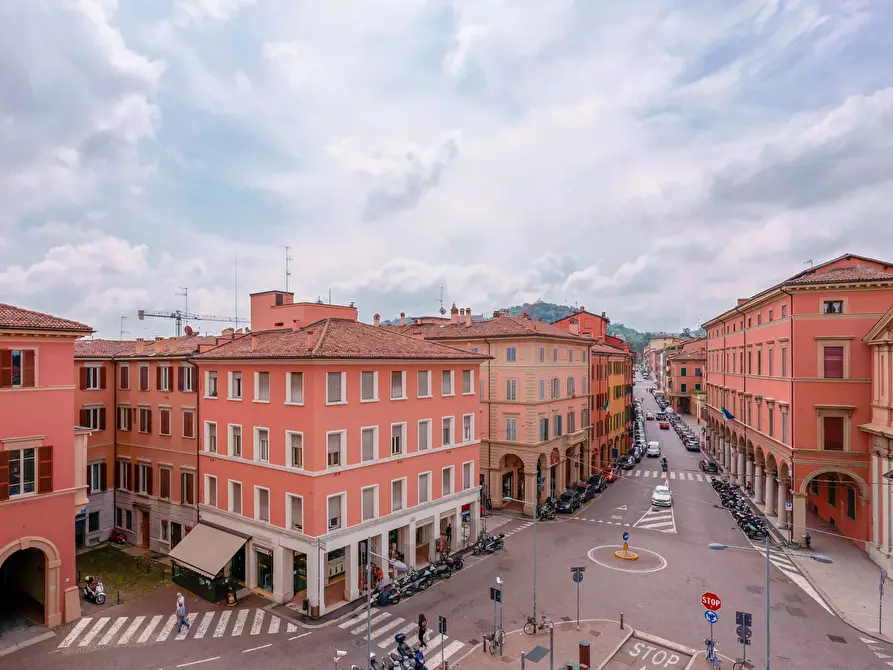 Immagine 32 di Appartamento in affitto  in Via Mirasole10 a Bologna