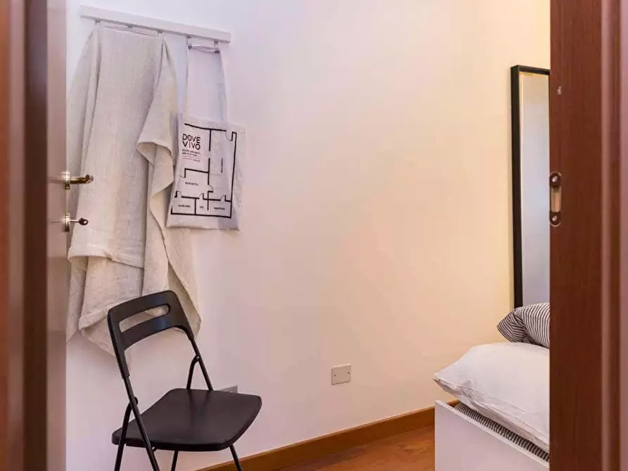 Immagine 3 di Camera in affitto  in Via Polesine33 a Milano