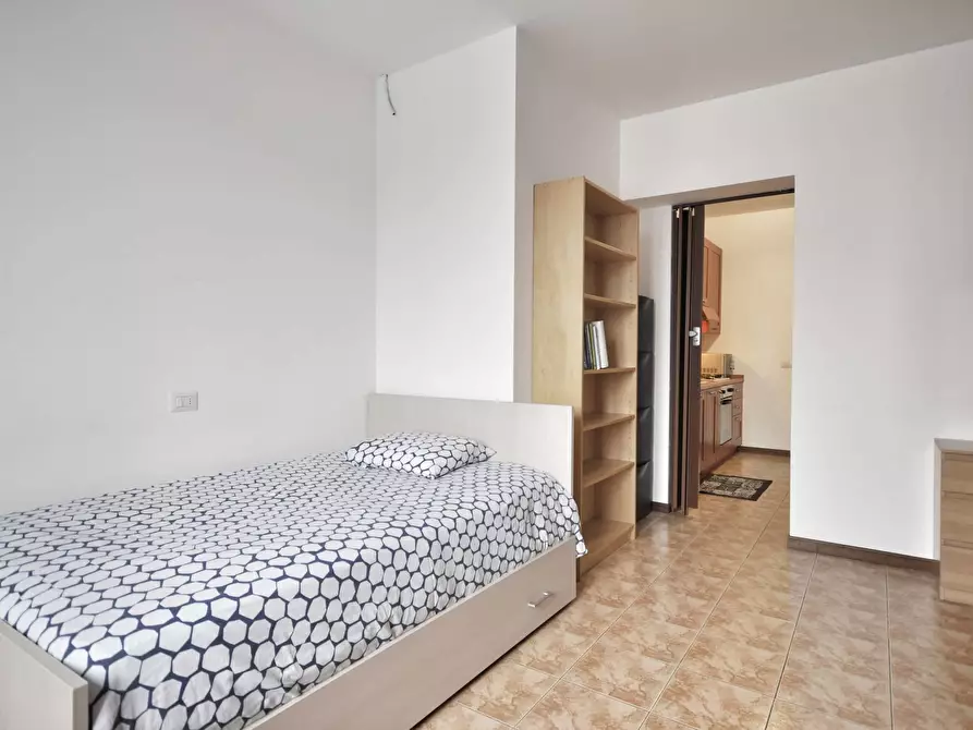 Immagine 12 di Appartamento in affitto  in Via Carlo Bazzi9 a Milano