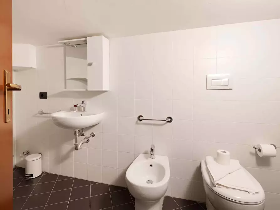 Immagine 9 di Appartamento in affitto  in Corso Magenta25 a Milano