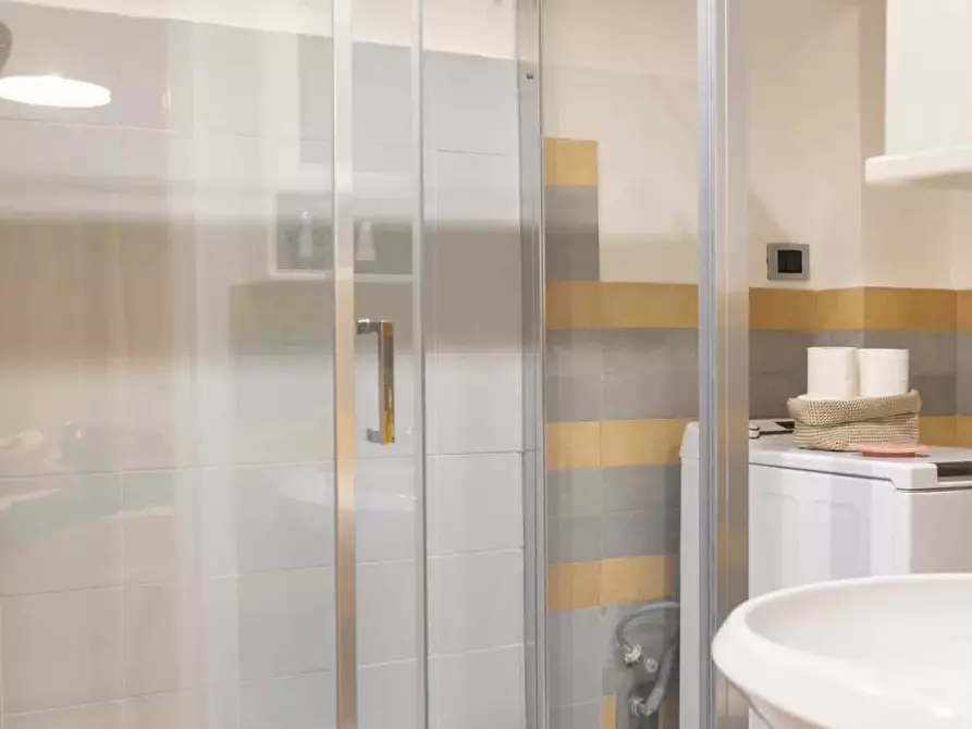 Immagine 11 di Appartamento in affitto  in Via Nino Bixio6 a Milano