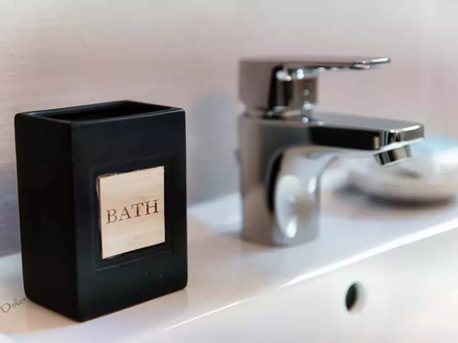 Immagine 23 di Appartamento in affitto  in Via Bonanomi14 a Como