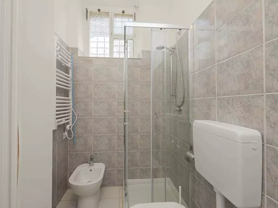 Immagine 11 di Appartamento in affitto  in Via Accademia53 a Milano