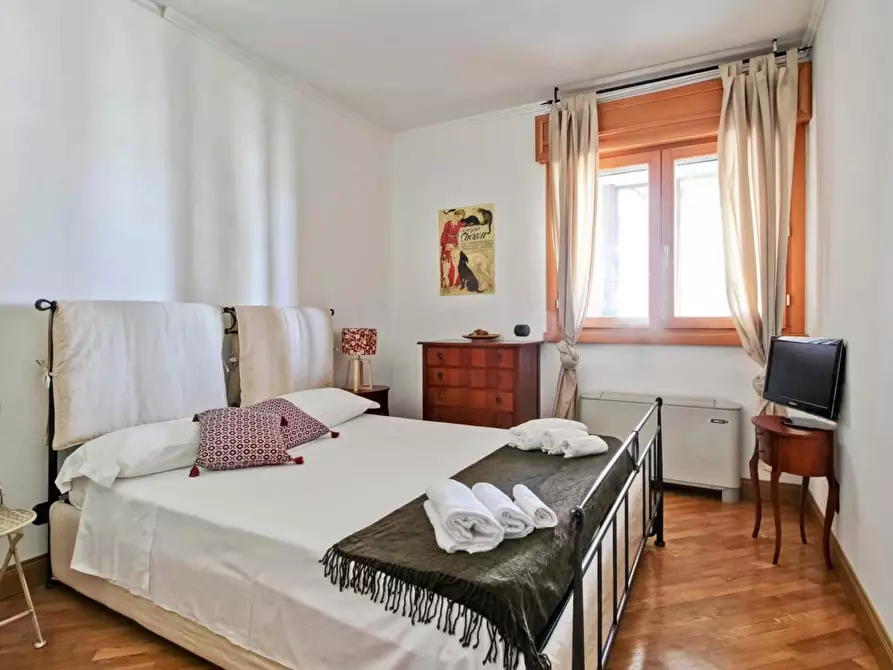 Immagine 2 di Appartamento in affitto  in Via Fernando Colombo52 a Roma