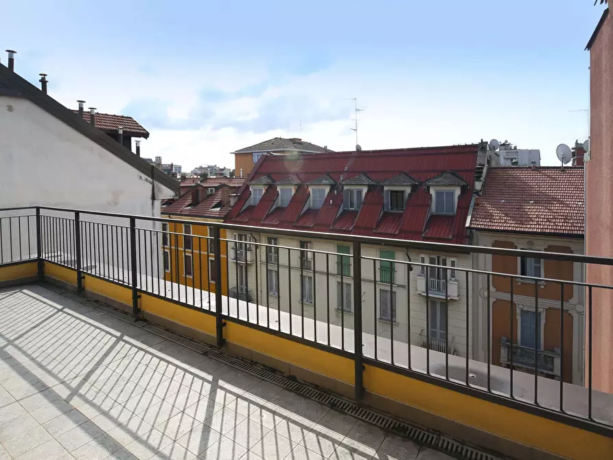 Immagine 13 di Camera in affitto  in Via Luigi Mercantini a Milano