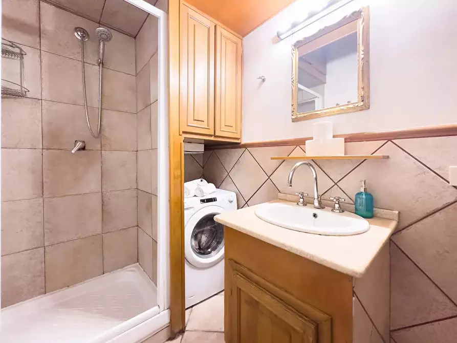 Immagine 13 di Appartamento in affitto  in Via Modica2 a Roma