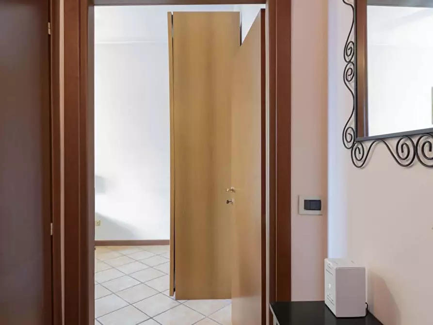 Immagine 28 di Appartamento in affitto  in Via Lodovico Muratori54 a Milano
