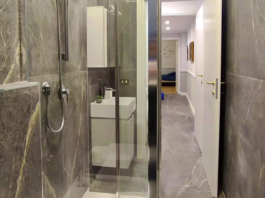 Immagine 22 di Appartamento in affitto  in Via Pietro Calvi a Milano
