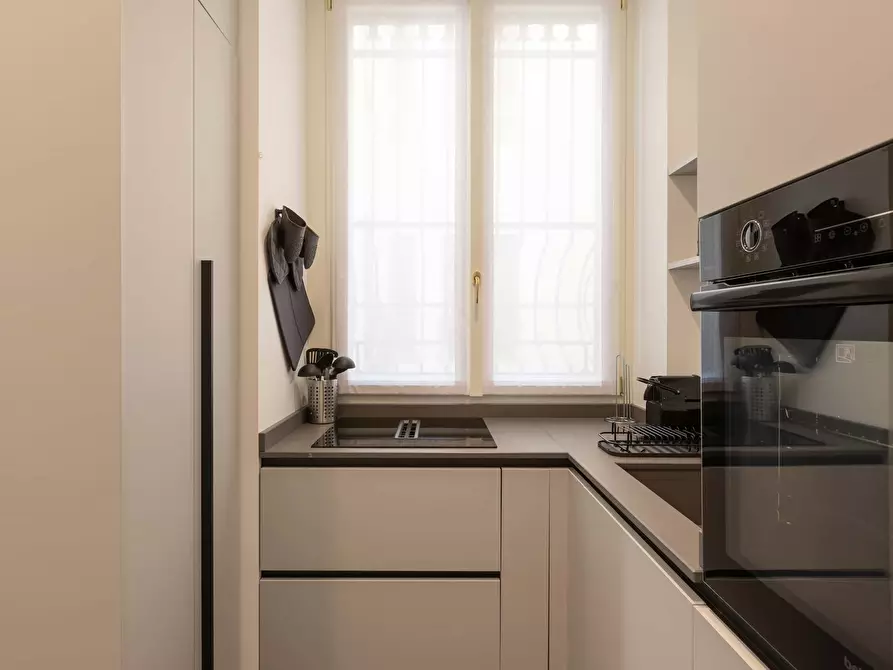 Immagine 4 di Appartamento in affitto  in Via Guido D'Arezzo8 a Milano