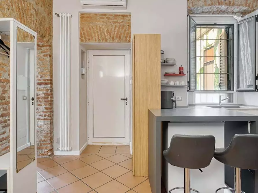 Immagine 16 di Appartamento in affitto  in Via Luigi Canonica25 a Milano