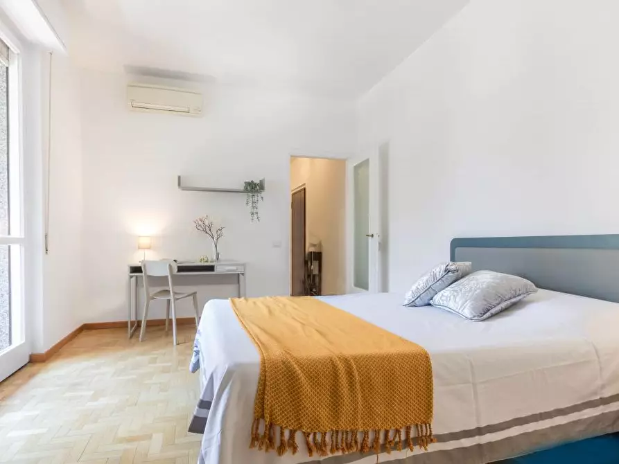 Immagine 3 di Camera in affitto  in Via Maniago2 a Milano