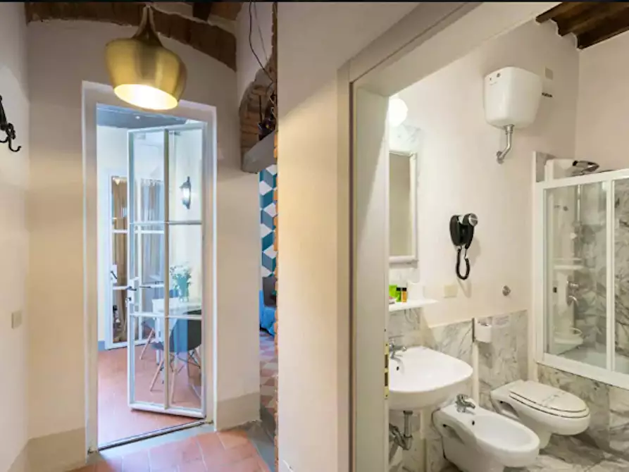 Immagine 10 di Appartamento in affitto  in Via Fiesolana a Firenze