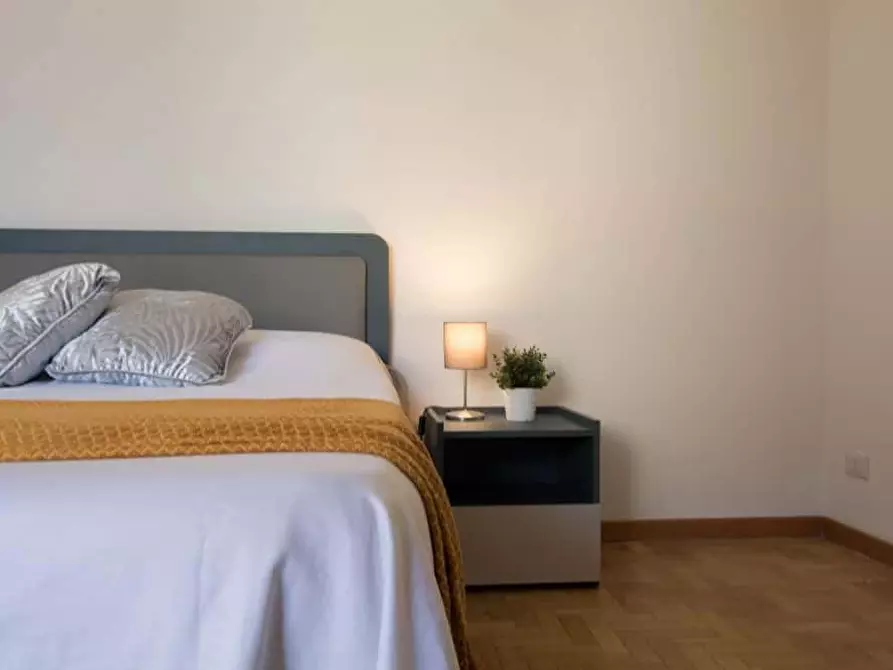 Immagine 8 di Camera in affitto  in Via Maniago2 a Milano