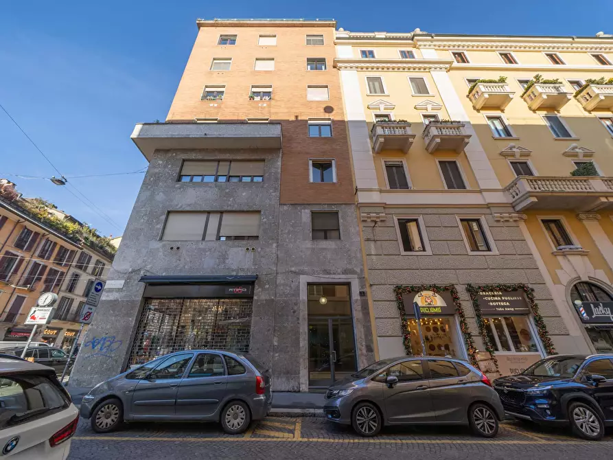Immagine 38 di Appartamento in affitto  in Via Urbano III1 a Milano