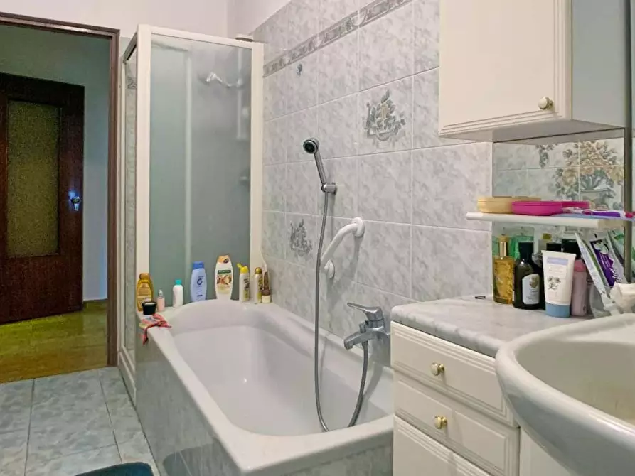 Immagine 5 di Camera in affitto  in Alzaia Naviglio Pavese106 a Milano