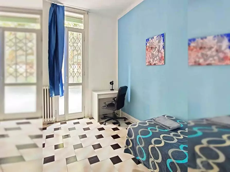 Immagine 3 di Camera in affitto  in Via Monzambano a Milano