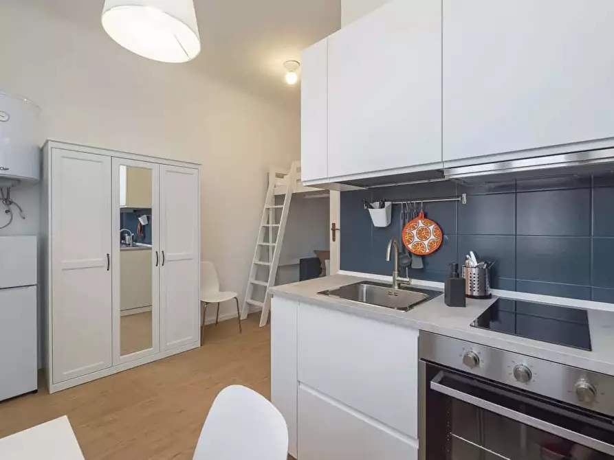 Immagine 5 di Appartamento in affitto  in Via Accademia53 a Milano