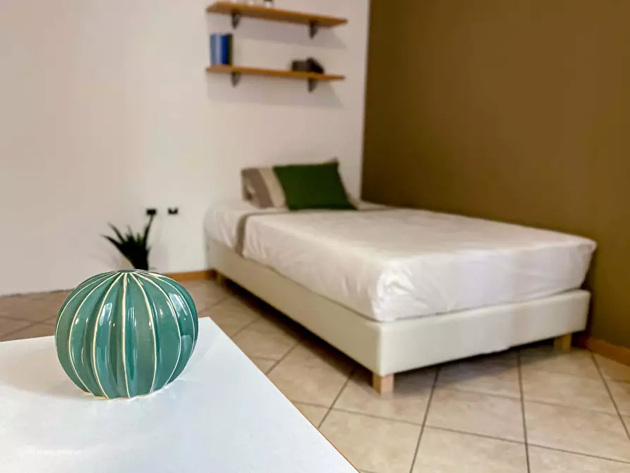 Immagine 6 di Camera in affitto  in Via Tommaso Gar15 a Trento