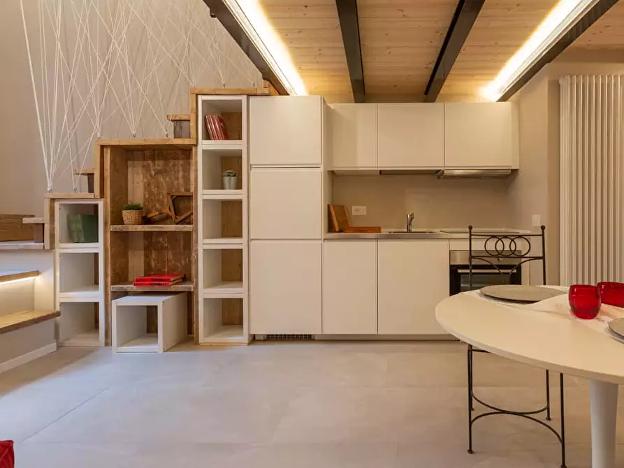 Immagine 15 di Appartamento in affitto  in Via Ottavio Rinuccini1 a Milano