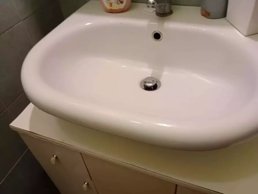 Immagine 18 di Camera in affitto  in Via Ernesto Ovidi20 a Roma