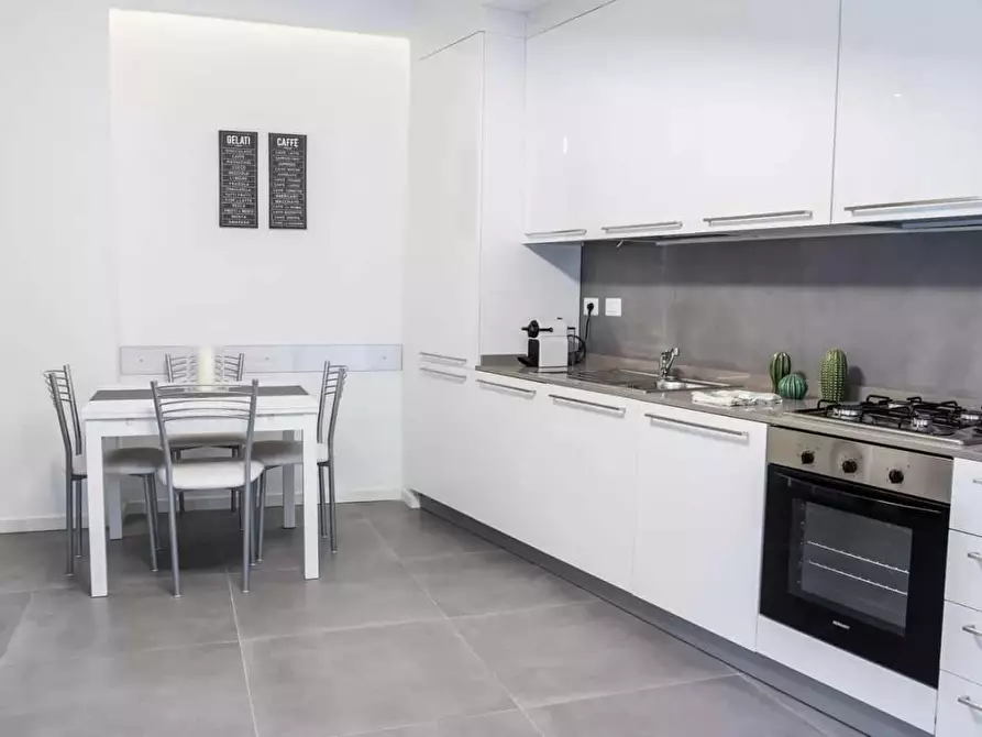 Immagine 7 di Appartamento in affitto  in Via San Gerolamo Emiliani1 a Milano