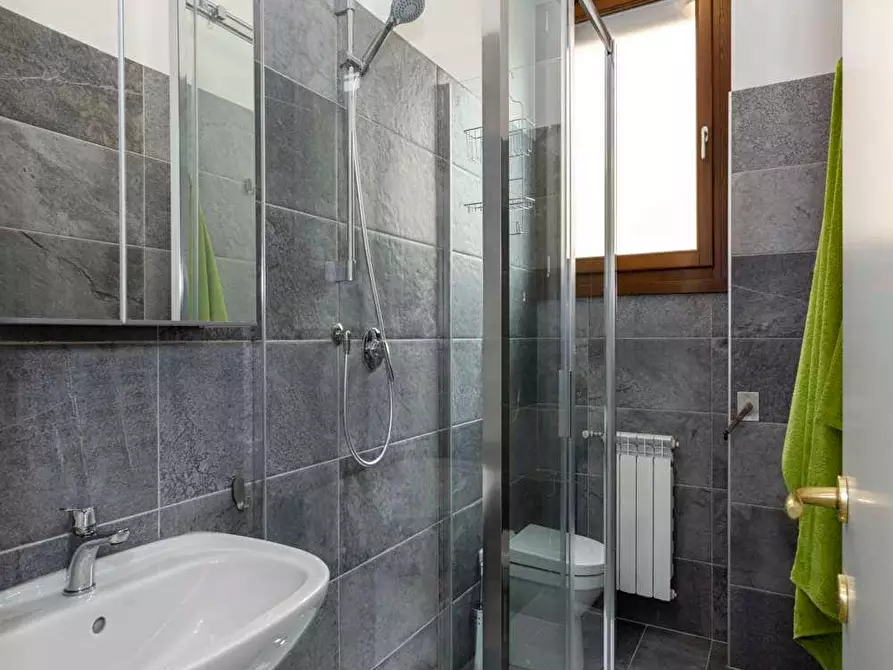 Immagine 18 di Camera in affitto  in Via Santa Sofia21 a Milano