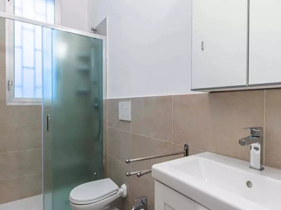 Immagine 5 di Camera in affitto  in Via delle Lame94 a Bologna