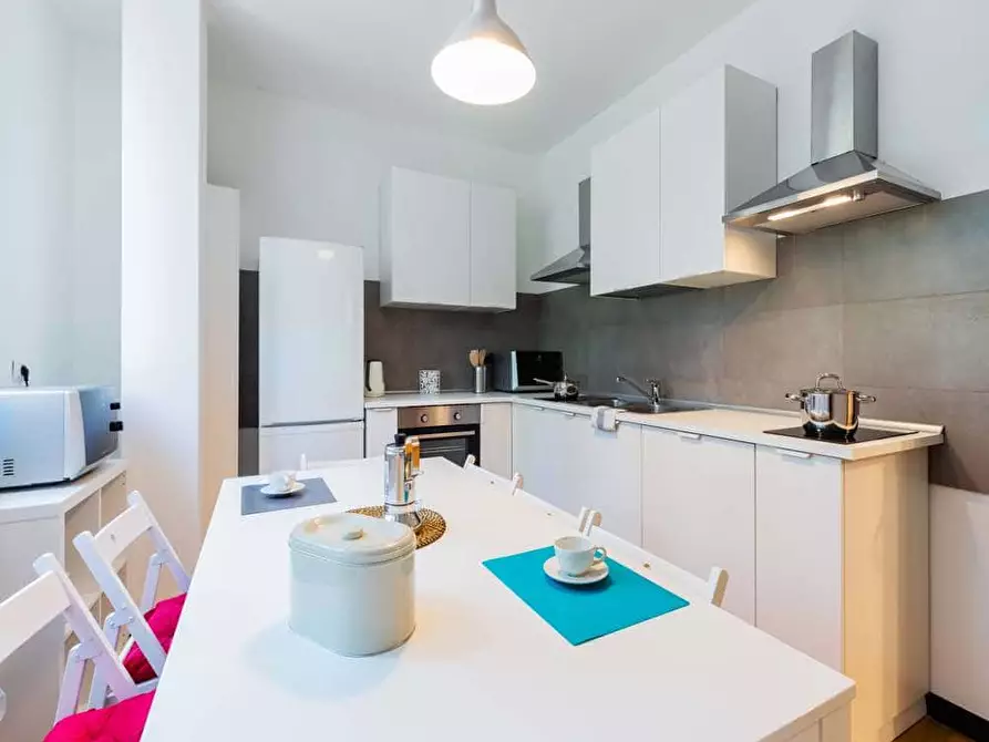 Immagine 42 di Camera in affitto  in Via dei Fontanili1 a Milano