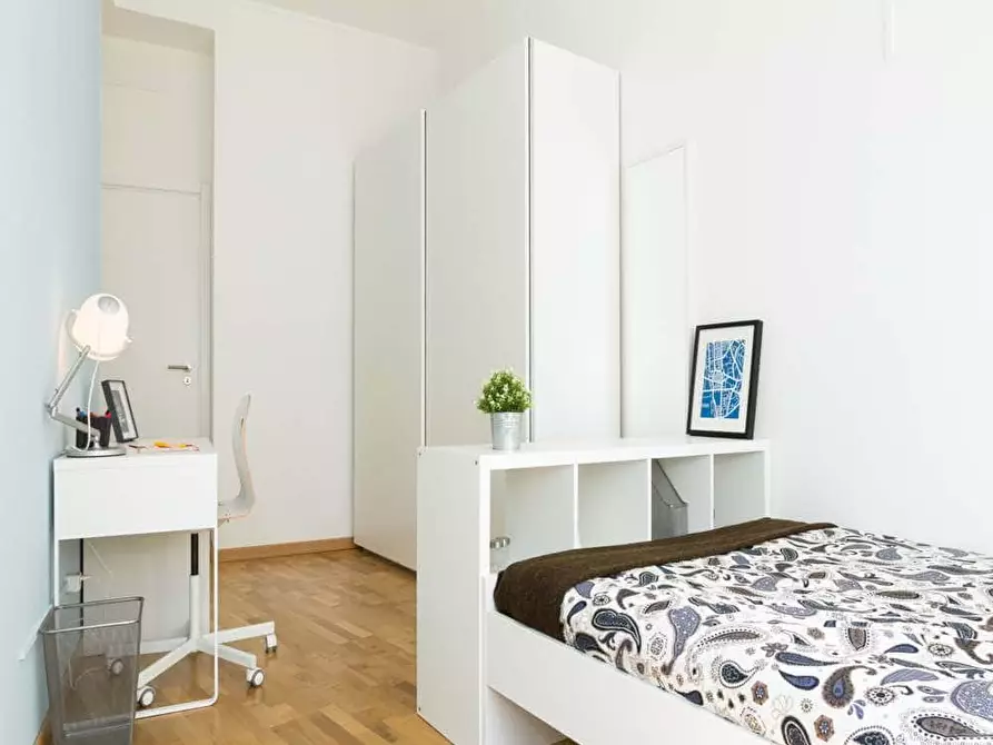 Immagine 4 di Camera in affitto  in Via Larga26 a Milano