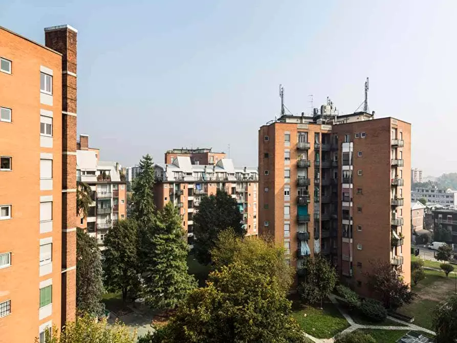 Immagine 26 di Camera in affitto  in Via dei Mandorli, Cesano Boscone27 a Monza
