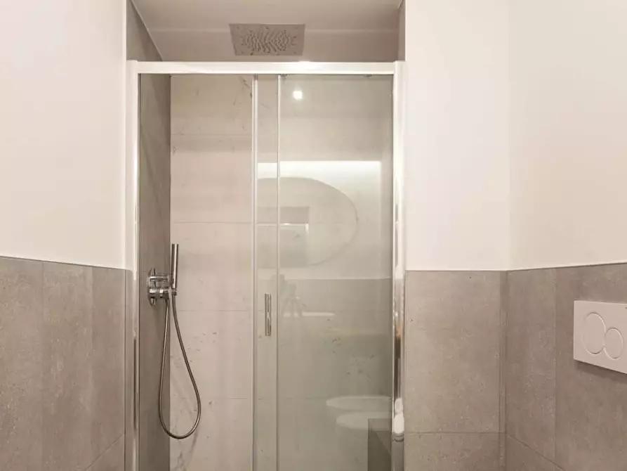 Immagine 38 di Appartamento in affitto  in Viale Papiniano57 a Milano