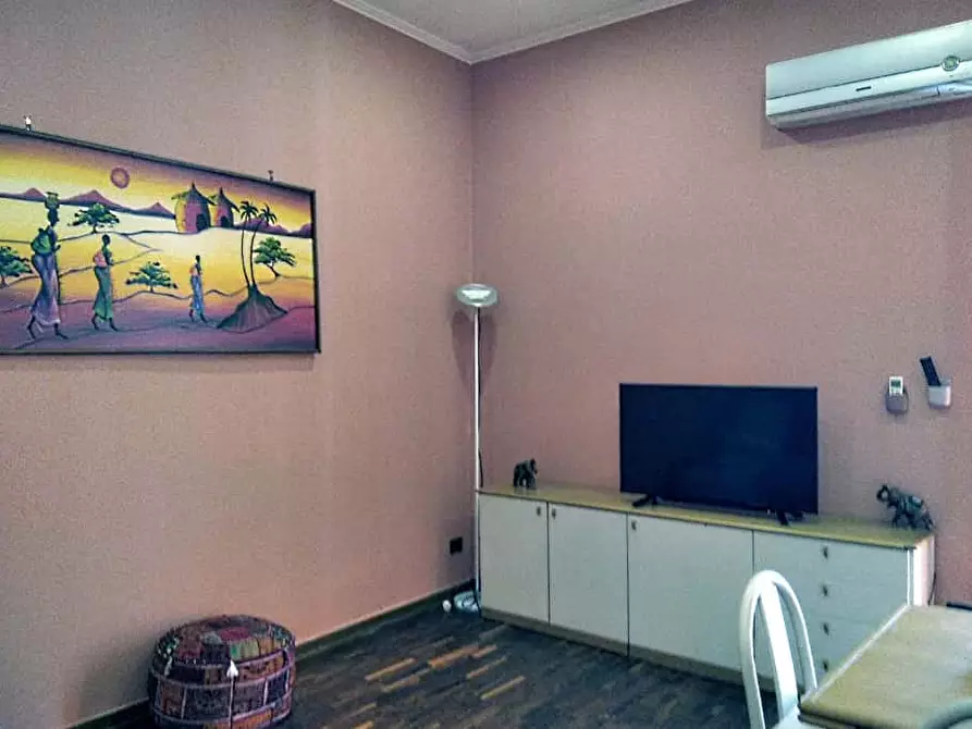 Immagine 20 di Appartamento in affitto  in Vico Paparelle Al Pendino5 a Napoli