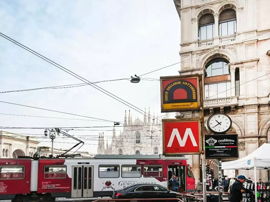 Immagine 16 di Appartamento in affitto  in Piazza Santa Maria Beltrade1 a Milano