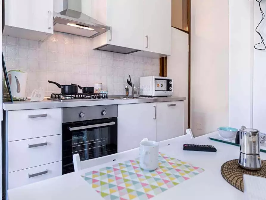 Immagine 33 di Camera in affitto  in Via Giuseppe Frua16 a Milano