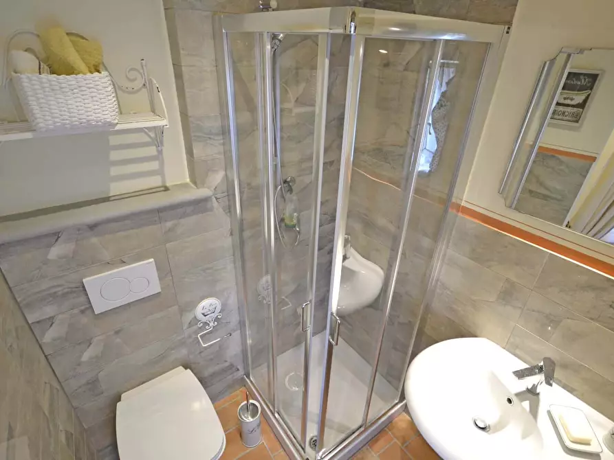 Immagine 13 di Appartamento in affitto  in Via Maccari a Cortona